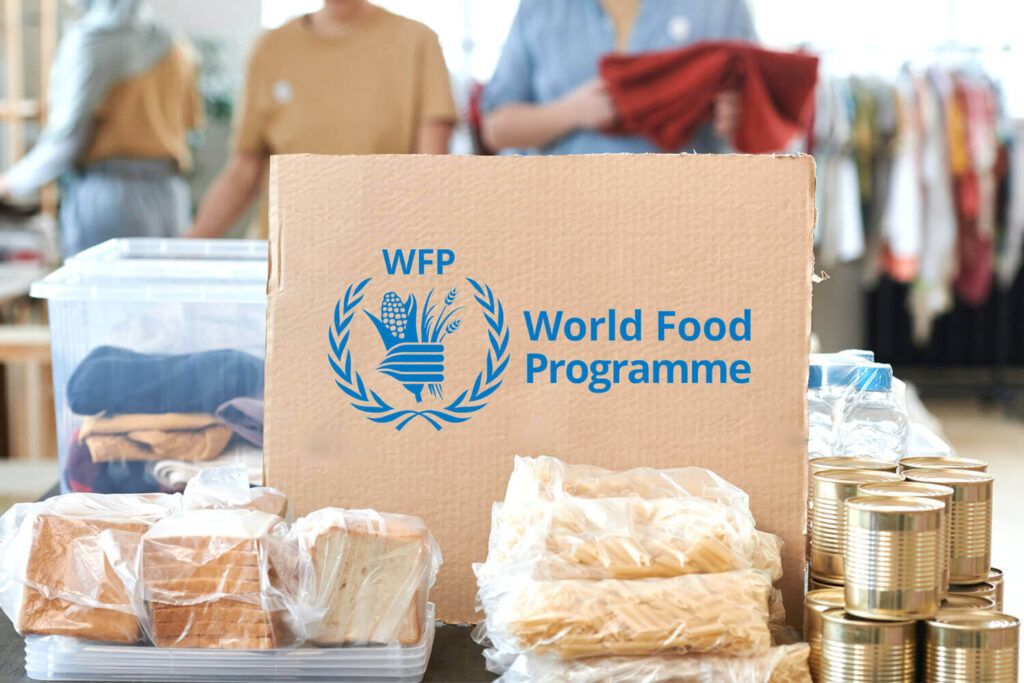 A donation box with the world food programme logo